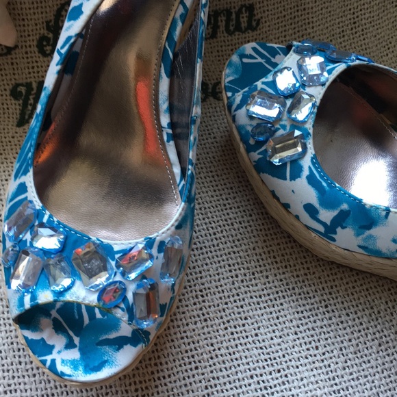 ALFANI WEDGE SHOES NWOT - Picture 2 of 8